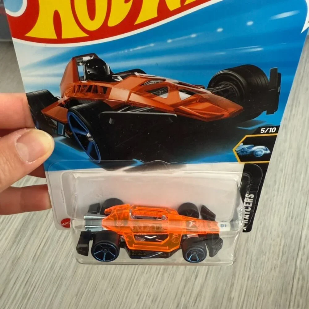 Hot Wheels Arrow Dynamic Orange X-Raycers 5/10 Diecast Kids Toy Car 64/250 OS